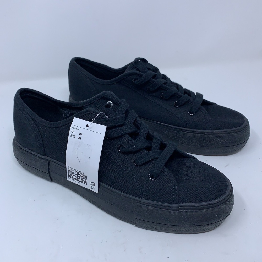 H&M Womens Shoe Size 10 Black Canvas Lace Up Sneakers NWT - Picture 1 of 10